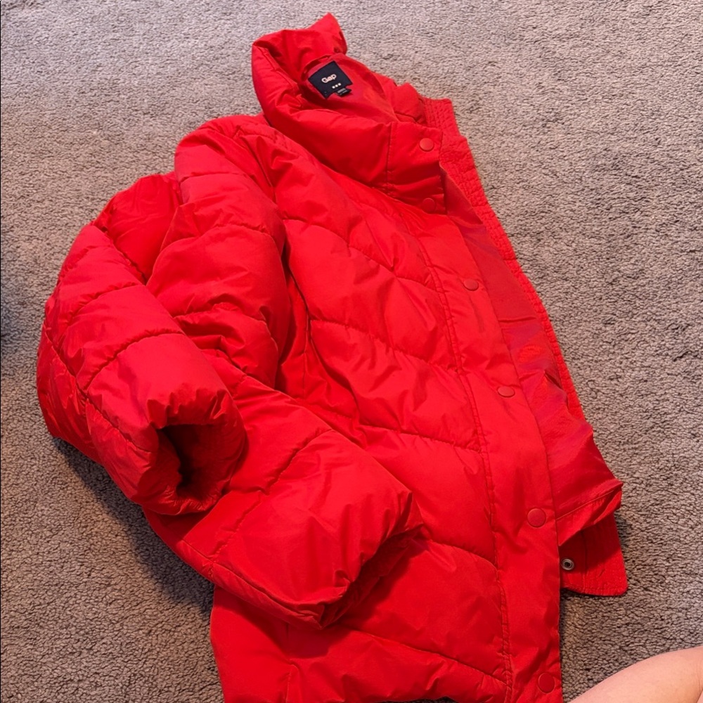 GAP Bright Red Women's Puffer Jacket